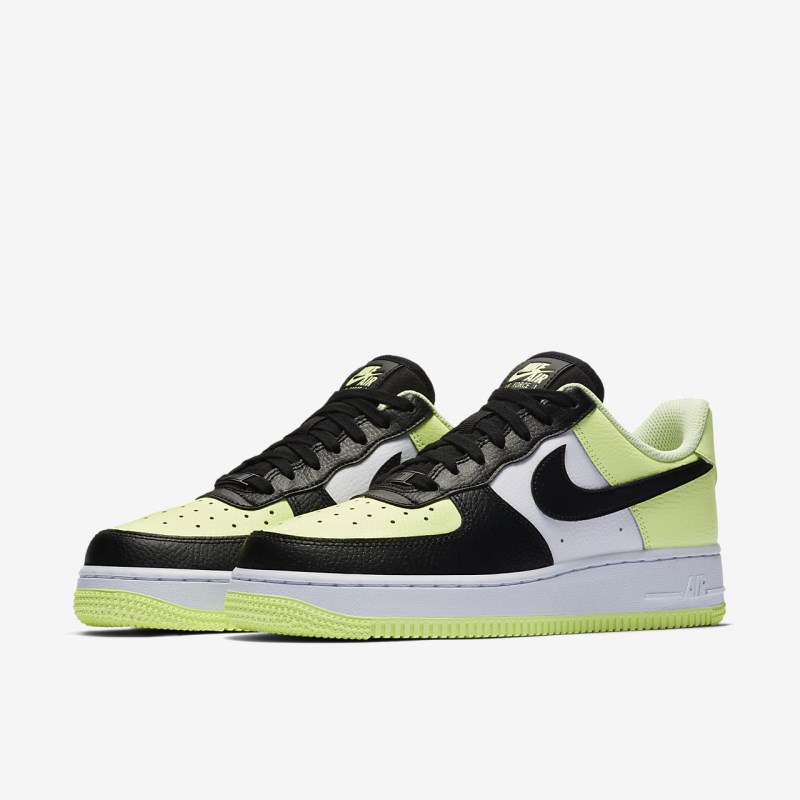 Nike Air Force 1 '07 Sneakers Dame LyseGrøn | JT1570-096