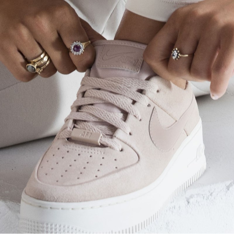 Nike Air Force 1 Sage Lav Sneakers Dame Beige | OK6239-581
