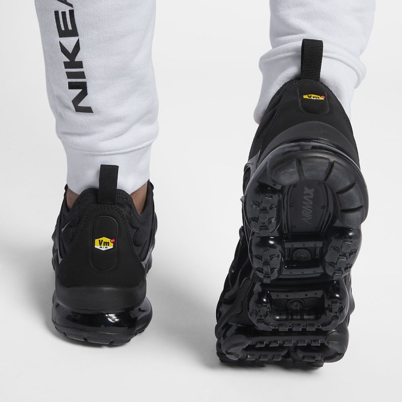 Nike Air VaporMax Plus Sneakers Herre Sort | PZ3185-153