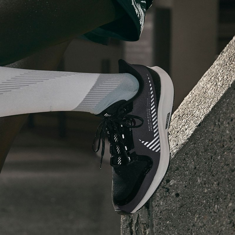 Nike Air Zoom Pegasus 36 Shield Løbesko Dame Grå | EJ6692-740