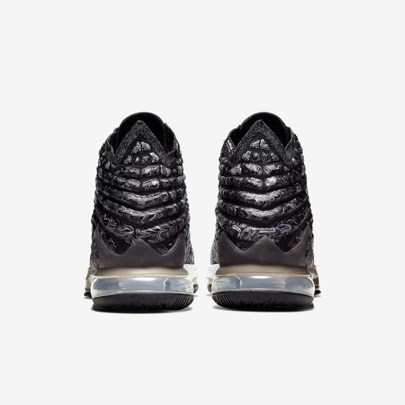 Nike LeBron 17 Basketball Sko Dame Sort | RQ1603-089