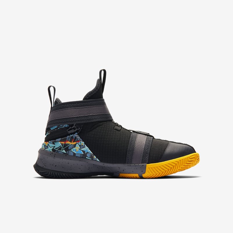 Nike LeBron Soldier 13 FlyEase Basketball Sko Børn Sort | BH6674-913