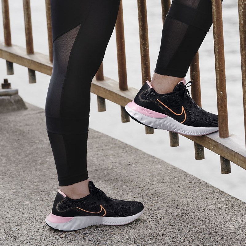 Nike Renew Run Løbesko Dame Sort | ET6783-461