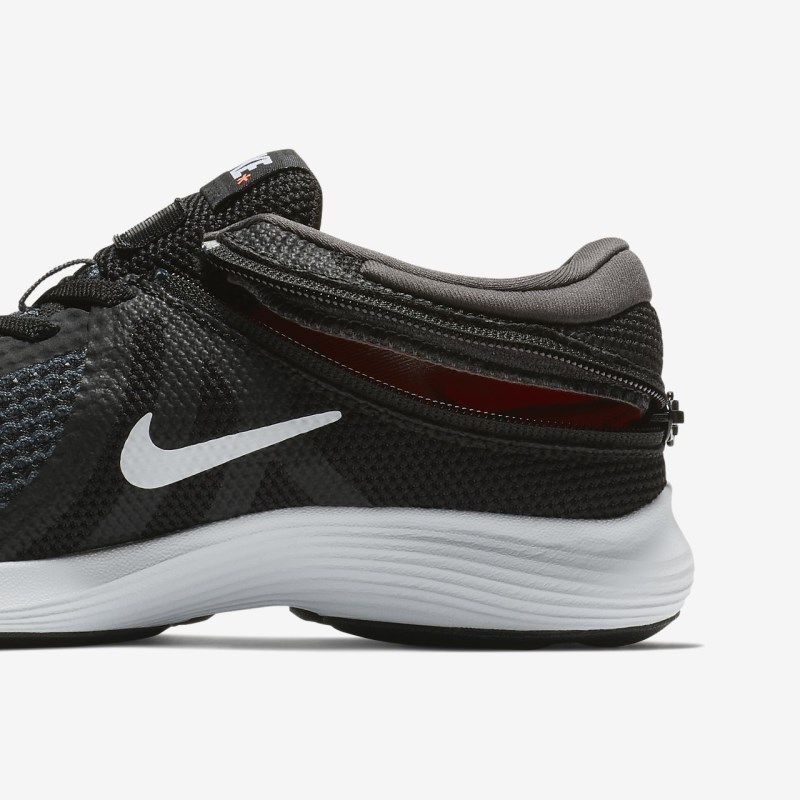 Nike Revolution 4 FlyEase Løbesko Børn Sort | XH2116-113