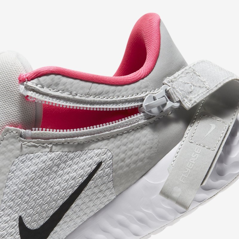 Nike Revolution 5 FlyEase Løbesko Børn Hvide | WQ9662-619