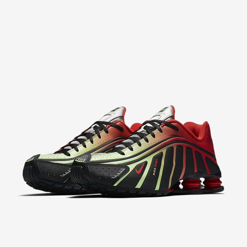 Nike Shox R4 Neymar Jr. Sneakers Dame Sort | UK0255-917
