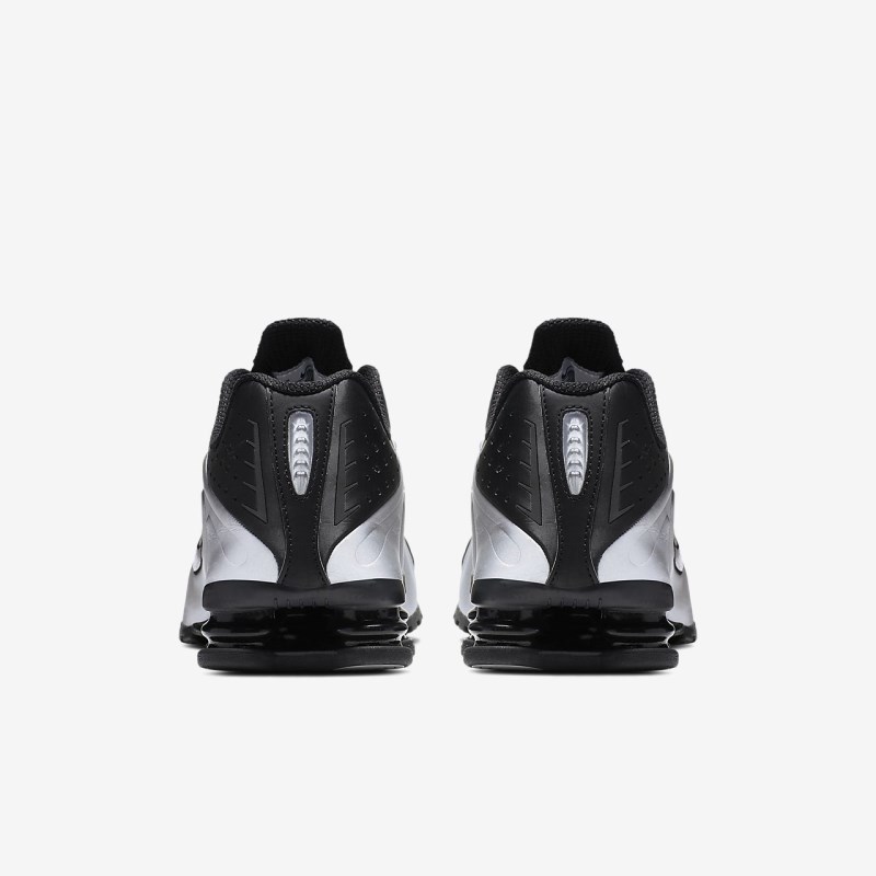 Nike Shox R4 Sneakers Herre Sort | OV2275-351