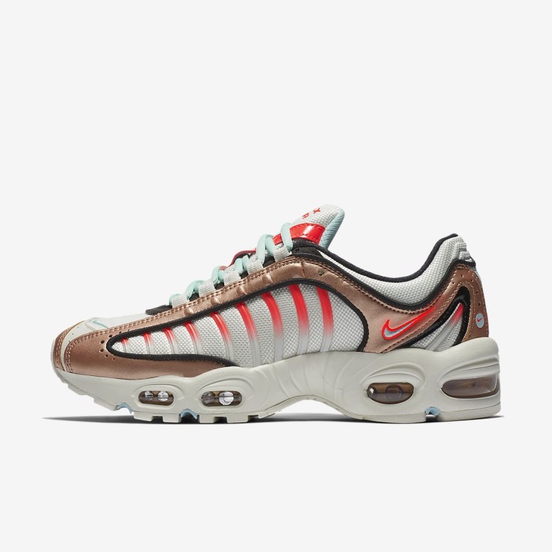 Nike Air Max Tailwind IV Sneakers Dame Brune | EB6648-456