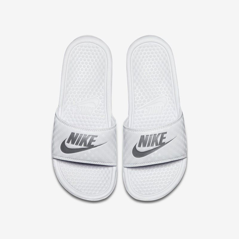 Nike Benassi Badesandaler Dame Hvide | HY3382-867