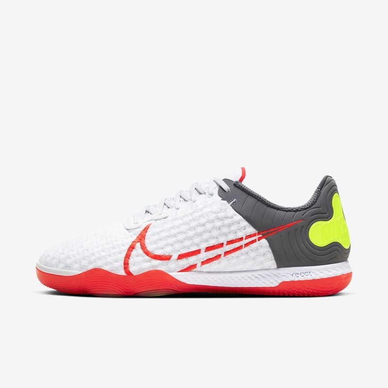 Nike React Gato Fodboldsko Dame Hvide | SC2524-232